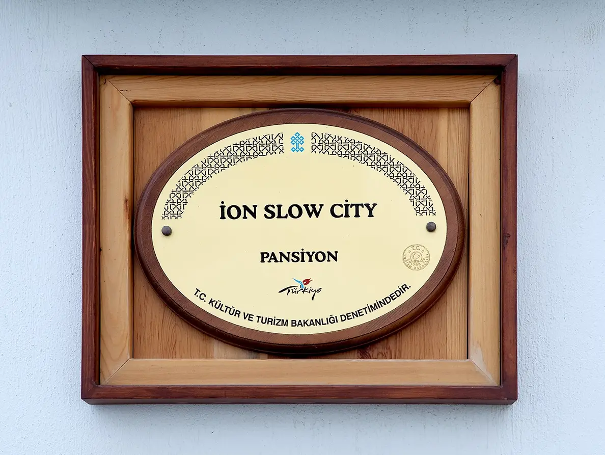 İon Slow City-Adult only +12
