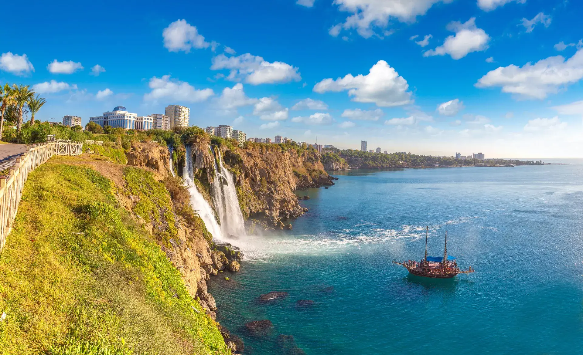 Weekend Escape Route: Where to Go ın Antalya and Its Surroundıngs