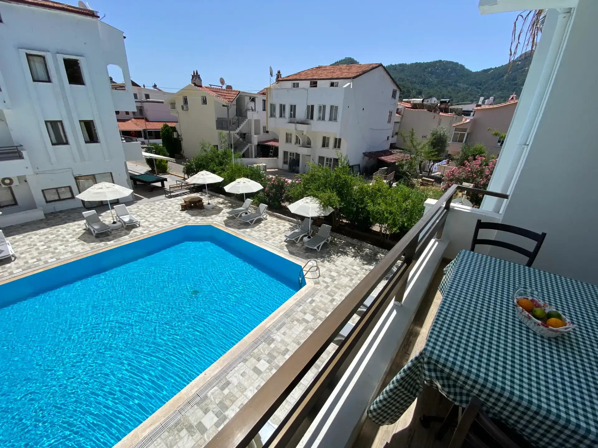 2-Bedroom Apartment with Pool View