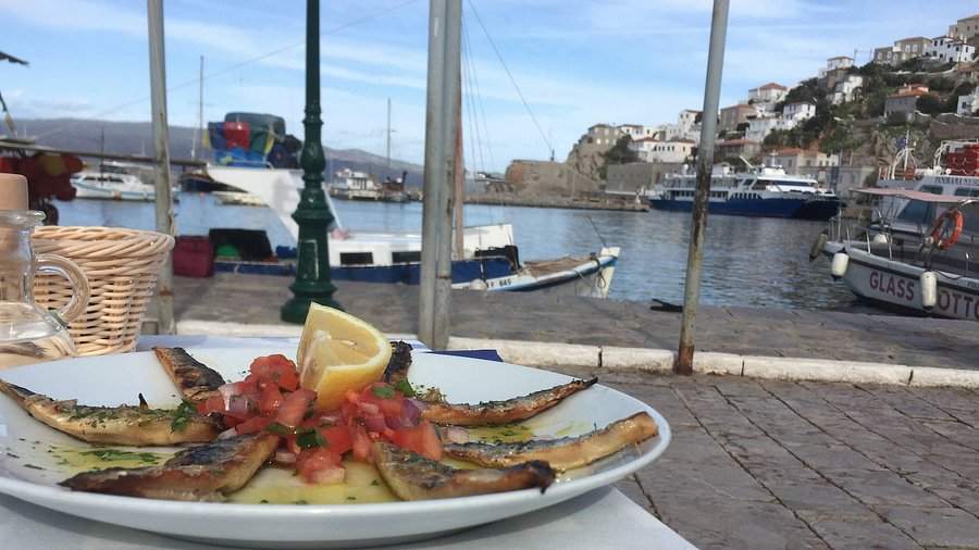 Hydra Island Food and Beverage